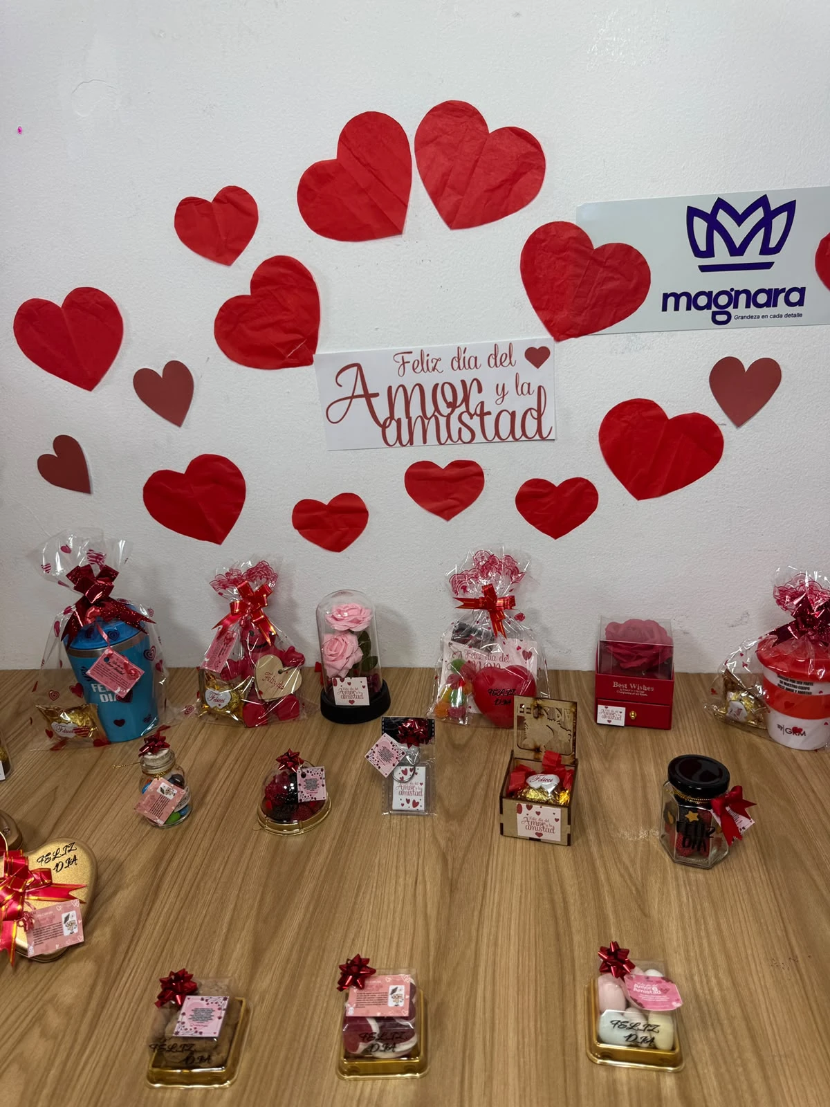 Campaña corporativa Amor y Amistad